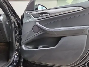 BMW X4 xDrive20d M Sport 20Zoll Kamera Hifi Keyless