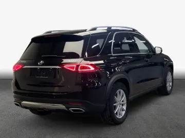 MERCEDES-BENZ GLE 350 de 4M AMG Distro AHK 360  PANO…