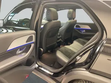 MERCEDES-BENZ GLE 350 de 4M AMG Distro AHK 360  PANO…