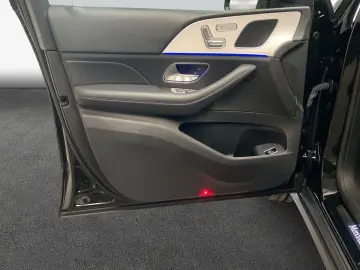 MERCEDES-BENZ GLE 350 de 4M AMG Distro AHK 360  PANO…