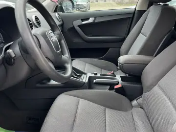 AUDI A3 YOUNG EDITION