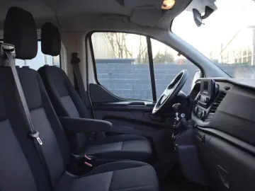 FORD Transit Custom Kombi 320 L1 (9 Sitzer)