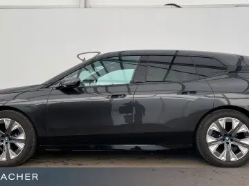 BMW IX XDR50 SoftClose VentilatedS 360 H&K DAProf Laser