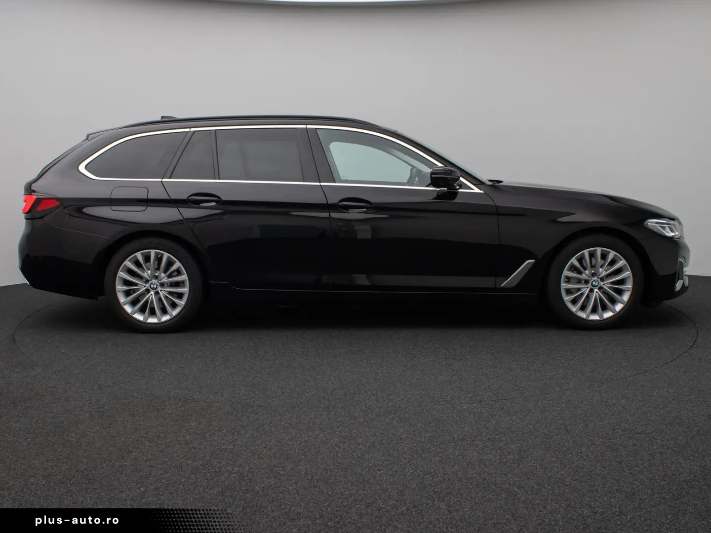 BMW 530e xD LuxuryLine 360 Laser HUD DAB H K ACC AHK