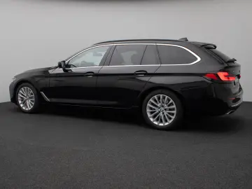 BMW 530e xD LuxuryLine 360 Laser HUD DAB H K ACC AHK