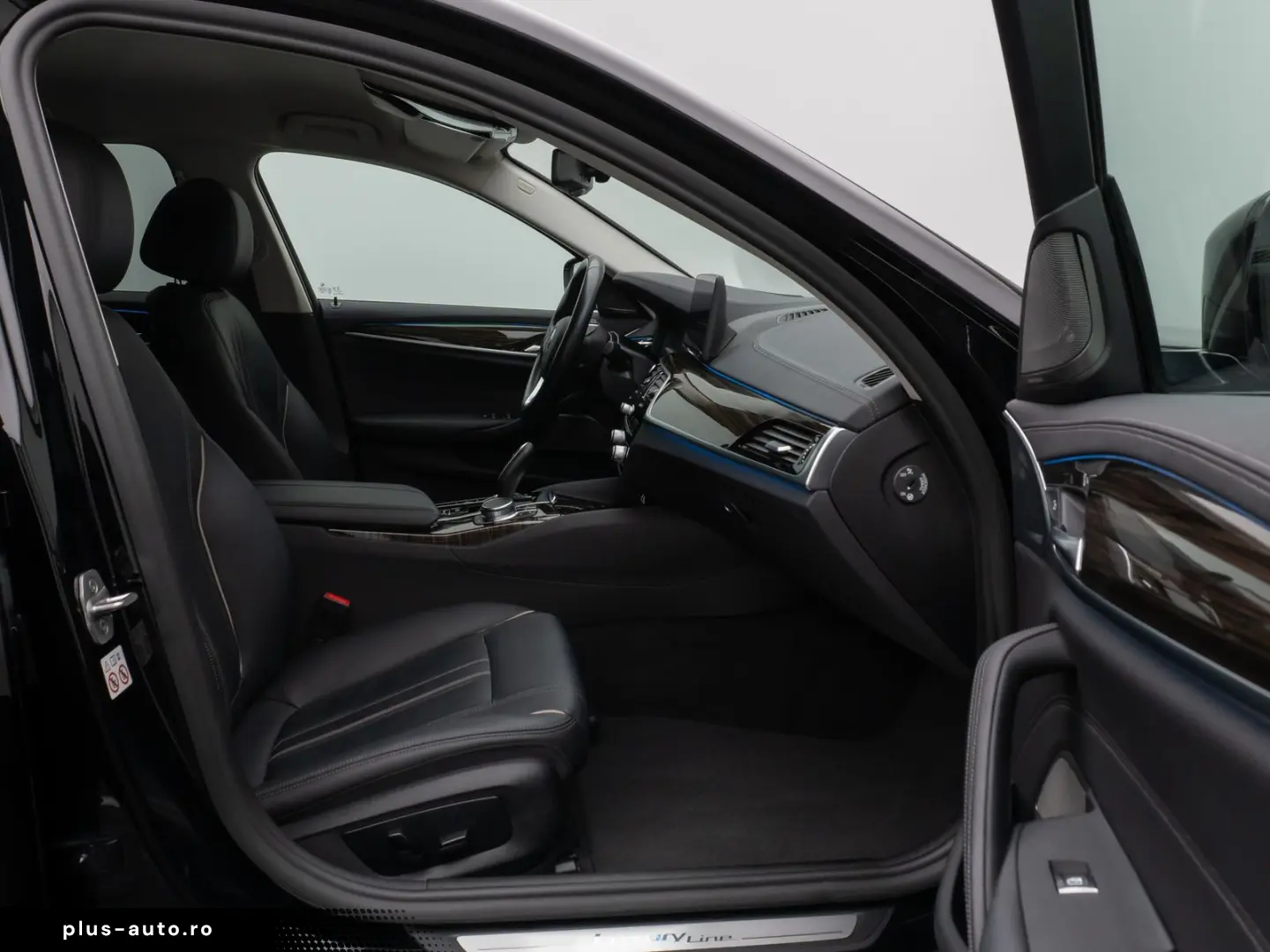 BMW 530e xD LuxuryLine 360 Laser HUD DAB H K ACC AHK