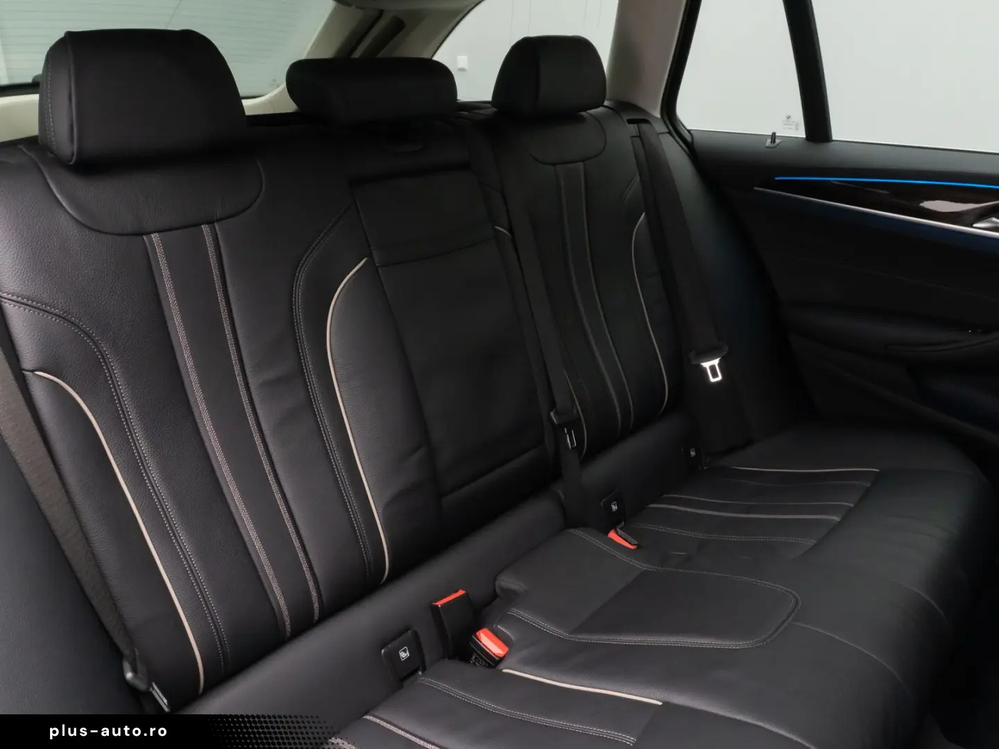 BMW 530e xD LuxuryLine 360 Laser HUD DAB H K ACC AHK