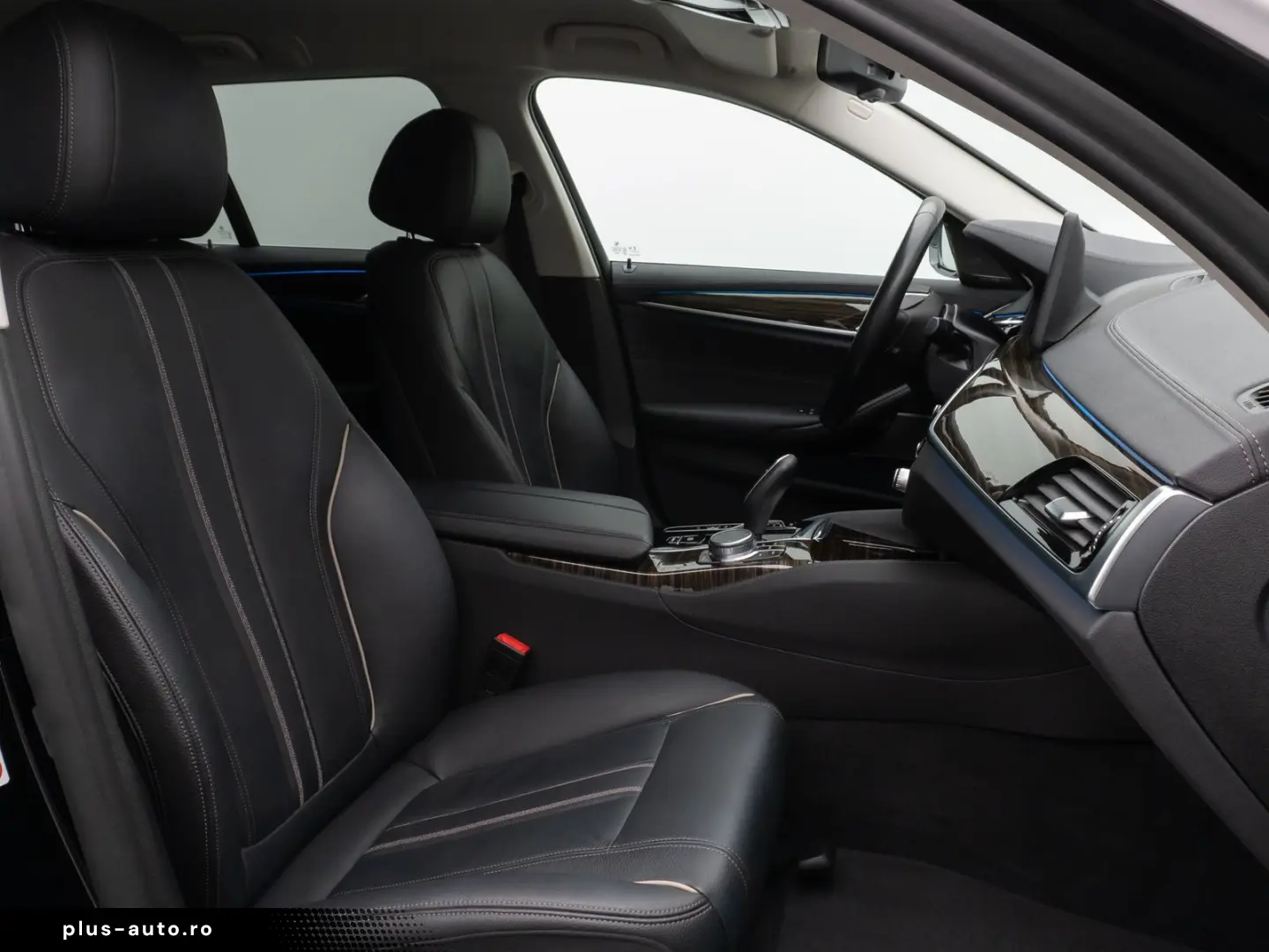 BMW 530e xD LuxuryLine 360 Laser HUD DAB H K ACC AHK