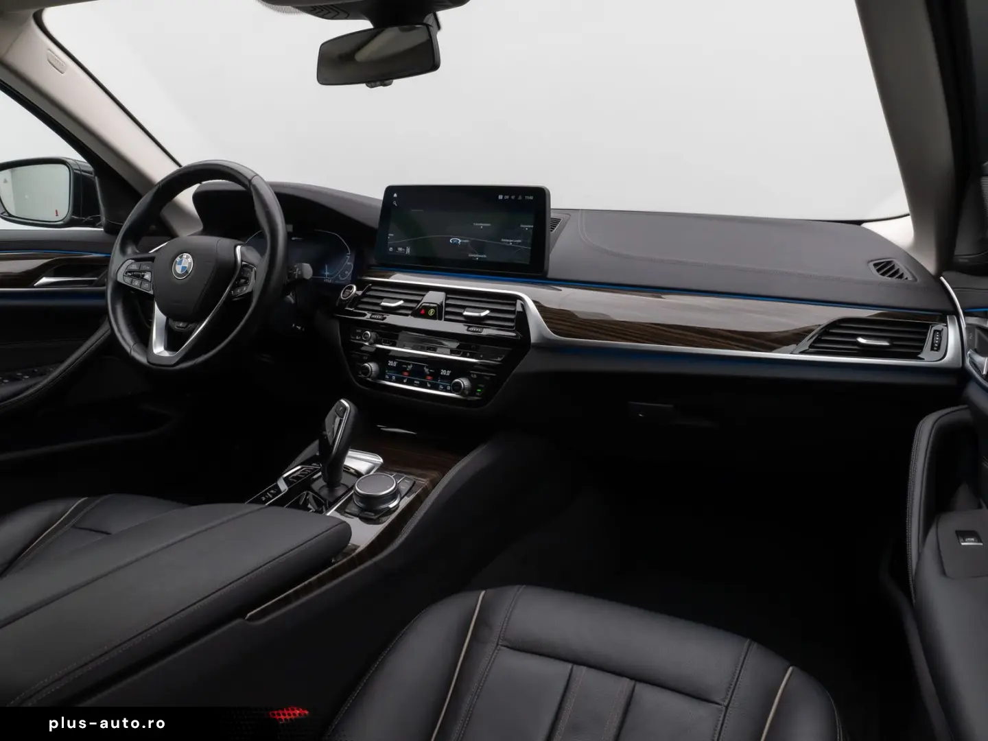 BMW 530e xD LuxuryLine 360 Laser HUD DAB H K ACC AHK