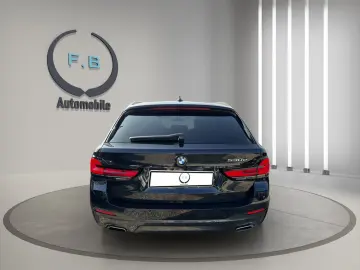 BMW 530 e M Sport HEAD-UP 292 PS