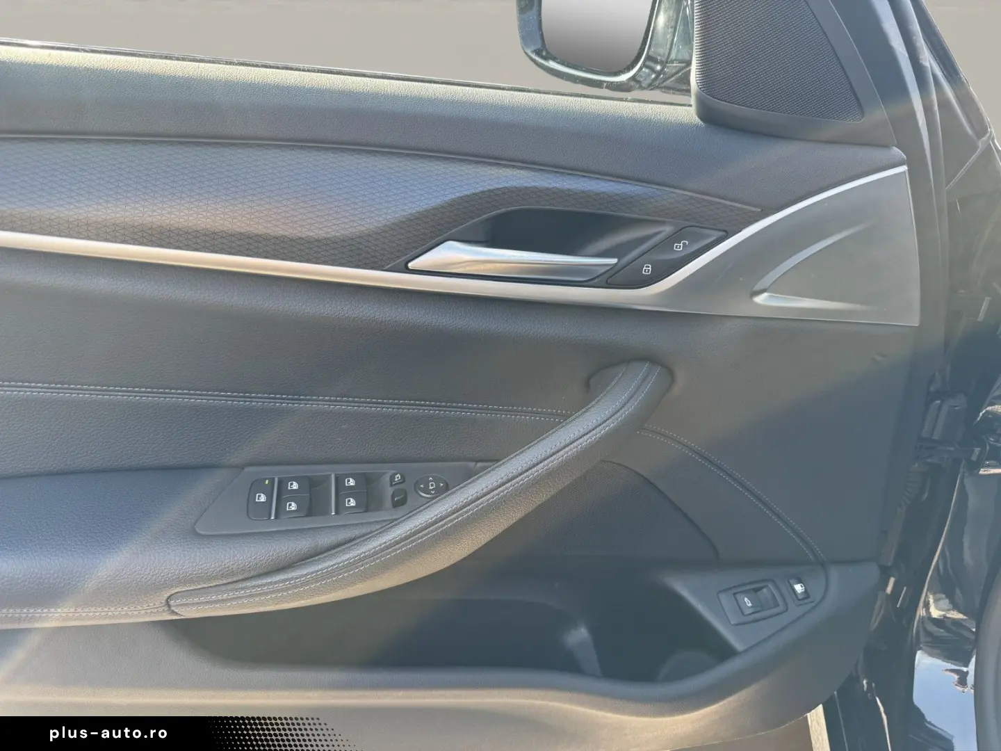 BMW 530 e M Sport HEAD-UP 292 PS