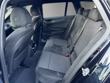 BMW 530 e M Sport HEAD-UP 292 PS