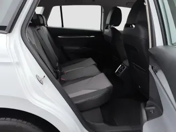 SKODA Enyaq 60 Loft NAVI RFK 19 LM APP-CONNECT LED