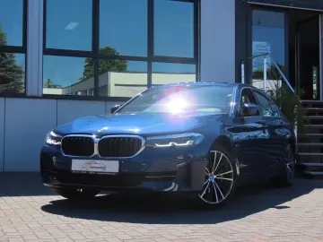 BMW 530e Ambiente Schiebedach Leder