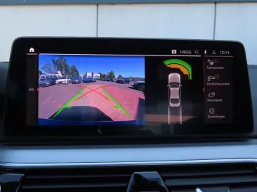 BMW 530e Ambiente Schiebedach Leder