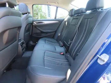 BMW 530e Ambiente Schiebedach Leder