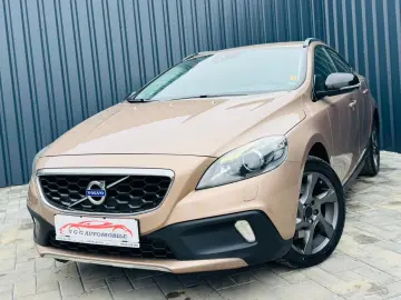 VOLVO V40 CROSS COUNTRY D4   2.0 DIESEL 190CP   FAB 09.2014