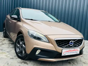 VOLVO V40 CROSS COUNTRY D4   2.0 DIESEL 190CP   FAB 09.2014