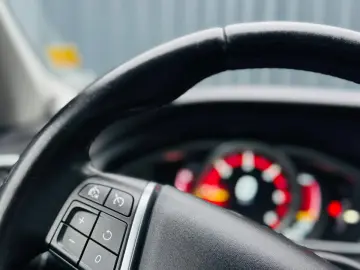 VOLVO V40 CROSS COUNTRY D4   2.0 DIESEL 190CP   FAB 09.2014