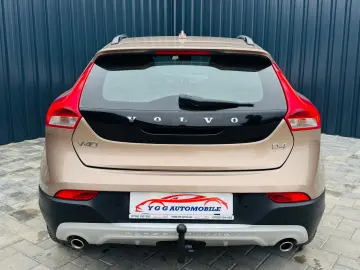 VOLVO V40 CROSS COUNTRY D4   2.0 DIESEL 190CP   FAB 09.2014
