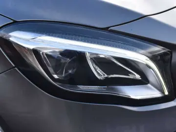 MERCEDES-BENZ GLA 200 Activity Edition Pack Sport Pa…