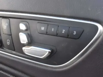 MERCEDES-BENZ GLA 200 Activity Edition Pack Sport Pa…