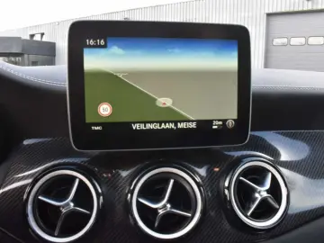 MERCEDES-BENZ GLA 200 Activity Edition Pack Sport Pa…