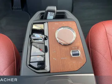 BMW iX xDr50 SportP SoftClose Bower&Wilkins