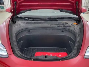 TESLA Model 3 LongRange AWD Autopil AHK SO94% 19 Ryzen