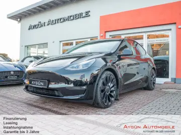 TESLA Model Y Performance Dual AWD Carbon Autopilot-3