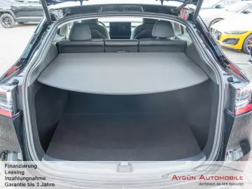 TESLA Model Y Performance Dual AWD Carbon Autopilot-3