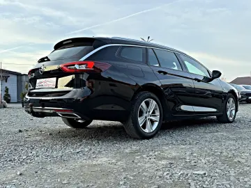 OPEL Insignia Elegance Sports Tourer