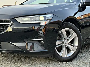 OPEL Insignia Elegance Sports Tourer