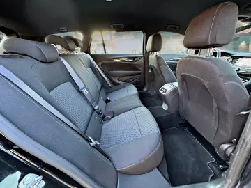 OPEL Insignia Elegance Sports Tourer