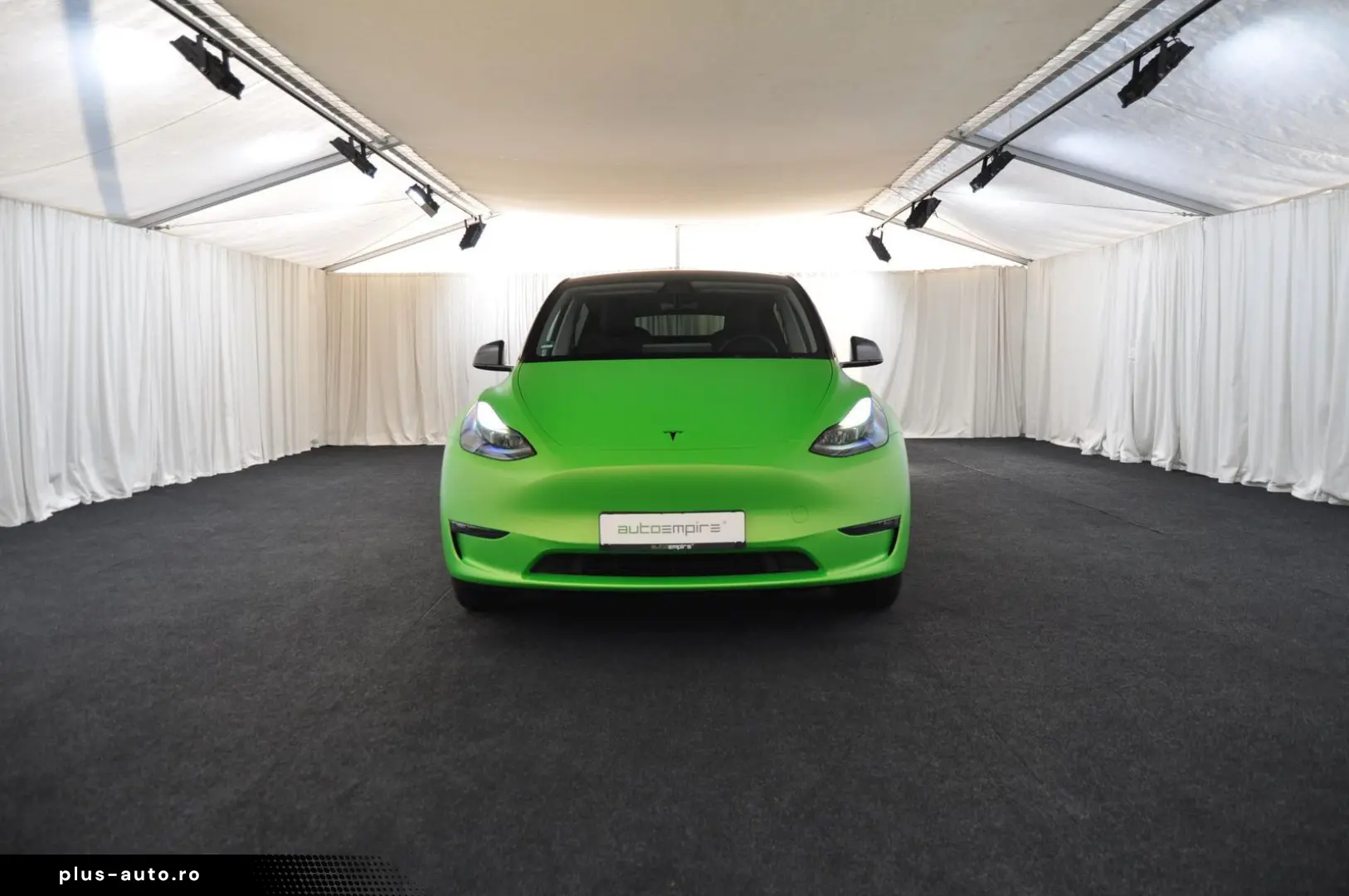 TESLA Model Y Long Range AWD 20-Zoll W-Reifen PDC VAT