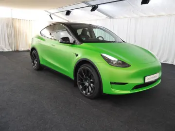 TESLA Model Y Long Range AWD 20-Zoll W-Reifen PDC VAT
