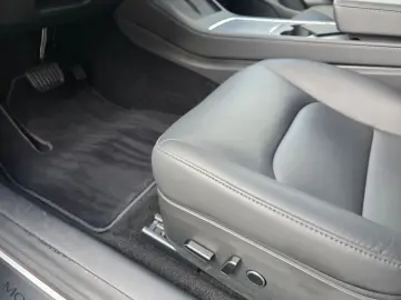 TESLA Model 3 RWD Ryzen! LFP! SoH 96%! 27TKM! 1.HAND!