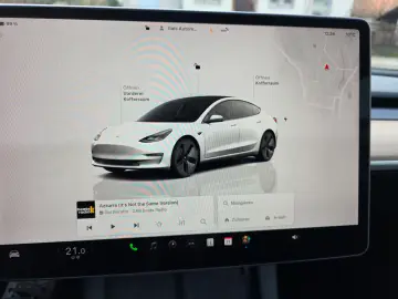 TESLA Model 3 RWD Ryzen! LFP! SoH 96%! 27TKM! 1.HAND!