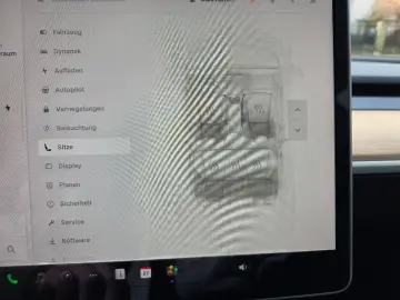 TESLA Model 3 RWD Ryzen! LFP! SoH 96%! 27TKM! 1.HAND!