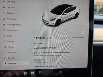 TESLA Model 3 RWD Ryzen! LFP! SoH 96%! 27TKM! 1.HAND!