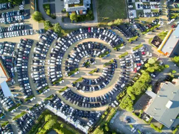 SKODA Enyaq 50 iV LOFT NAVI KAMERA LED PDC KLIMA