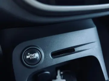 RENAULT CAPTUR   FAB 03.2015   1.5 DIESEL 90CP   EURO 5