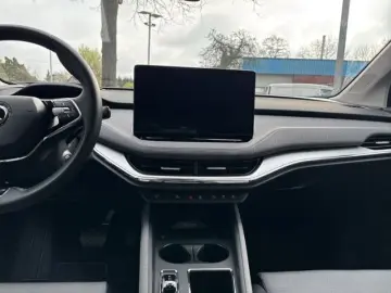 SKODA Enyaq iV 50 Loft  NAVI RFK