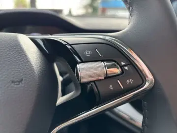 SKODA Enyaq iV 50 Loft  NAVI RFK