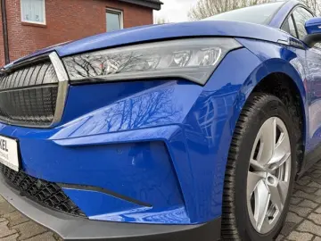 SKODA Enyaq iV 50 Loft  NAVI RFK