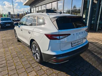 SKODA Enyaq 60 Loft 180PS NAVI SHZ LED APP RFK