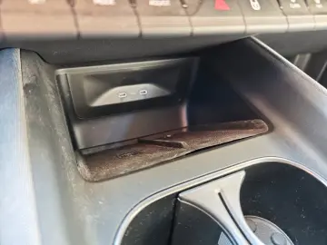 SKODA Enyaq 60 Loft 180PS NAVI SHZ LED APP RFK