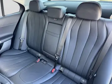 MERCEDES-BENZ E 450 d 4M Limousine BURM PANO AHK SUPERSCREEN