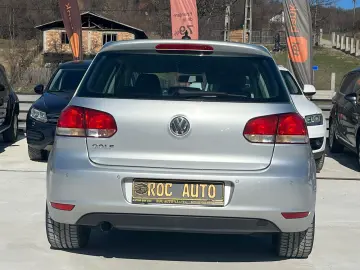 GOLF 6