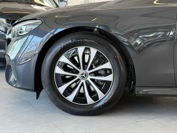 MERCEDES-BENZ E 220 d ADVANCED PLUS DISTR 360  KEYLE…